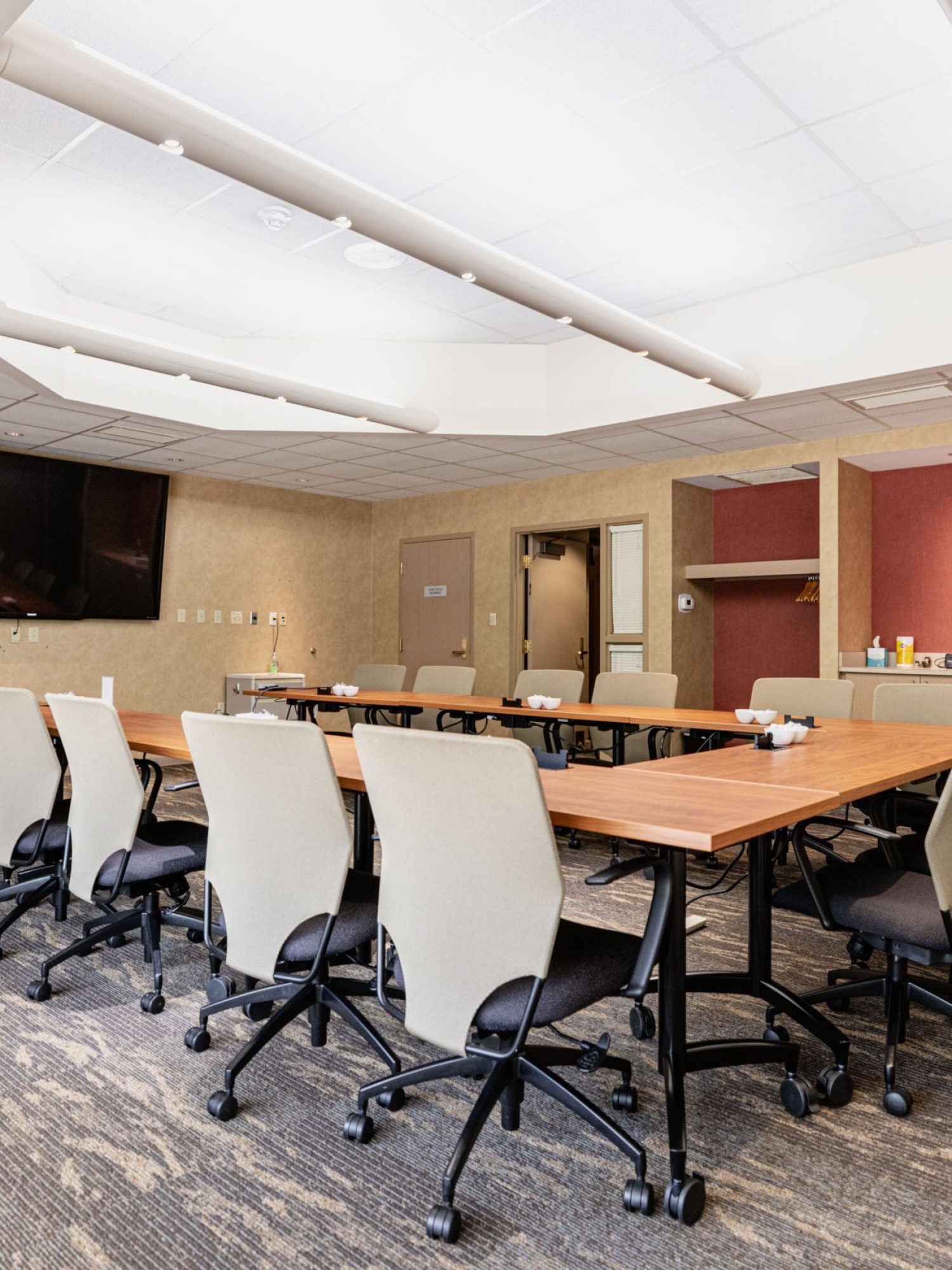 Jawacdah-Picks-ConferenceRooms20240617-0009